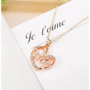 New Beautiful Heart MOM Rhinestone Necklace - Rose GoldPerfect Holiday Gift